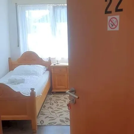 Lippborger-hof 4*